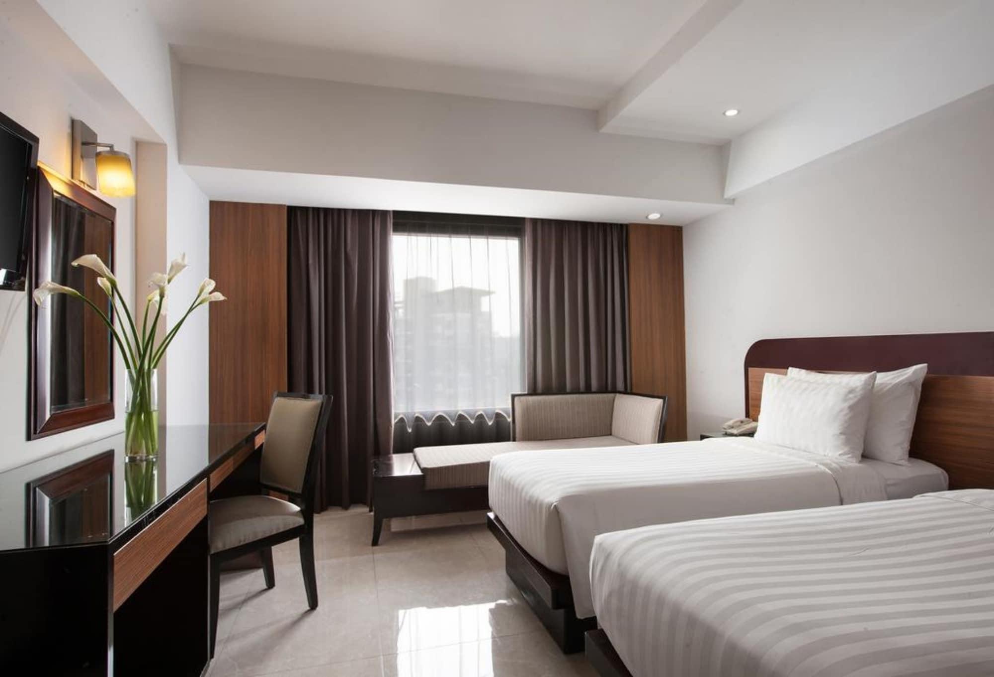 Hotel Santika Premiere Semarang Dış mekan fotoğraf