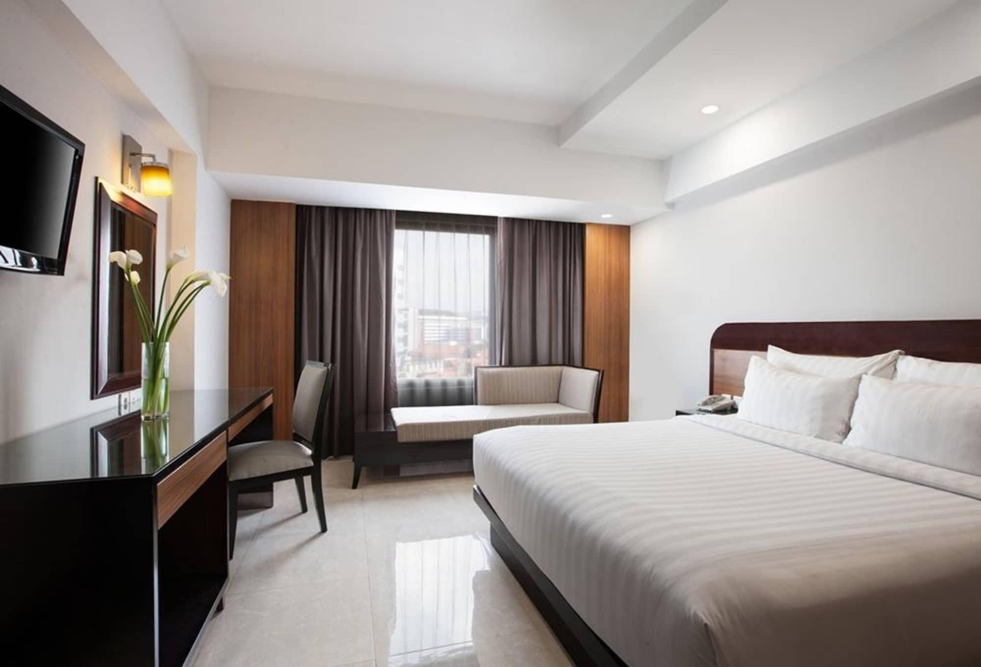 Hotel Santika Premiere Semarang Dış mekan fotoğraf