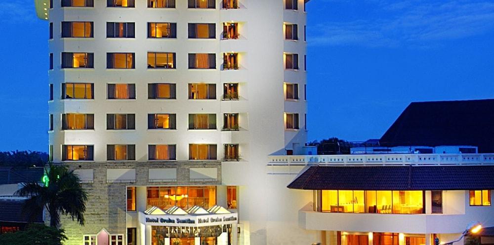 Hotel Santika Premiere Semarang Dış mekan fotoğraf