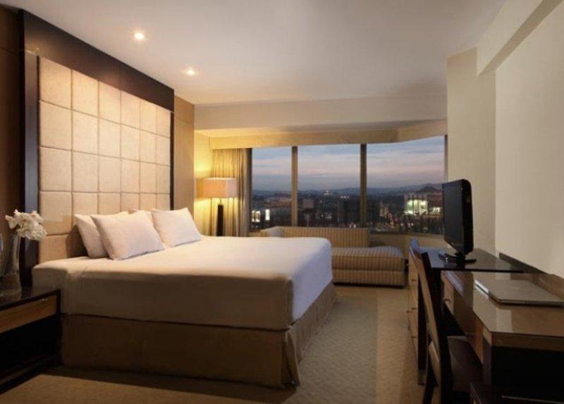 Hotel Santika Premiere Semarang Dış mekan fotoğraf