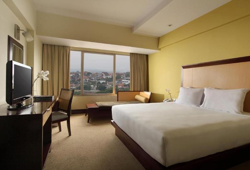 Hotel Santika Premiere Semarang Dış mekan fotoğraf