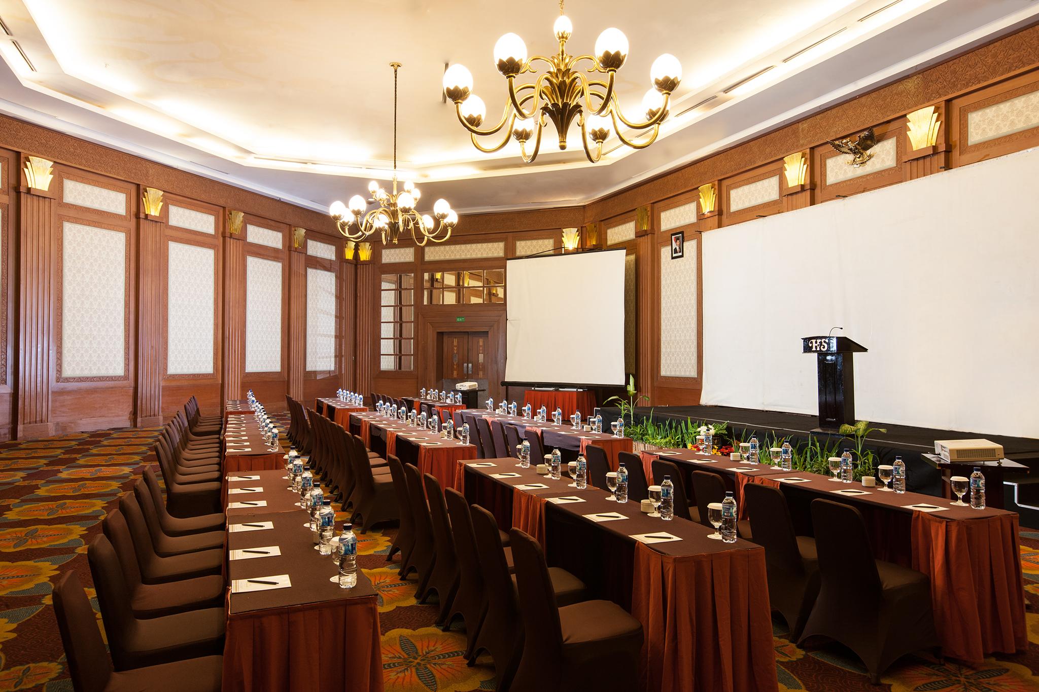 Hotel Santika Premiere Semarang Dış mekan fotoğraf