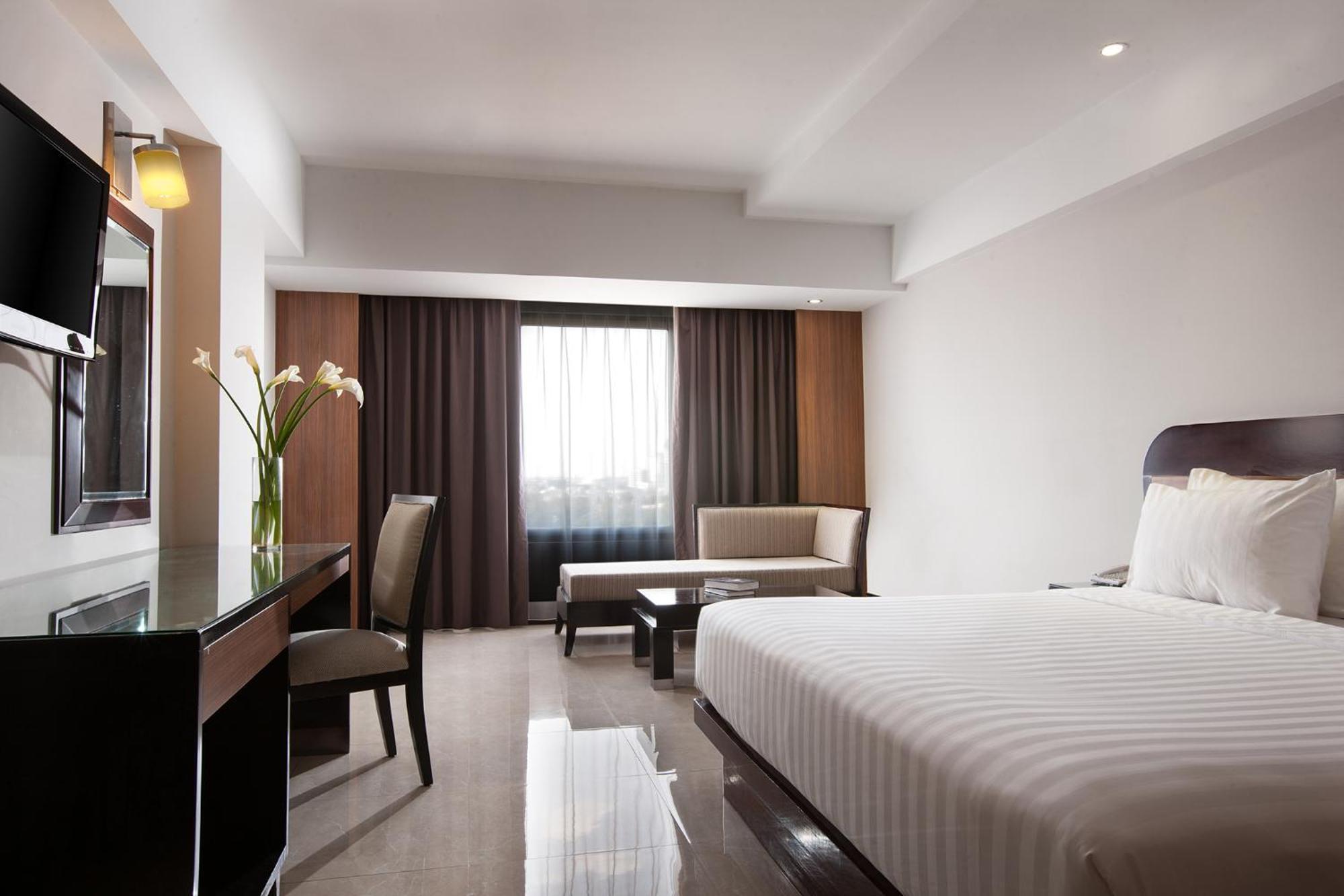 Hotel Santika Premiere Semarang Dış mekan fotoğraf