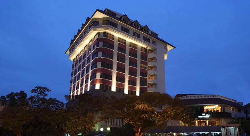 Hotel Santika Premiere Semarang Dış mekan fotoğraf